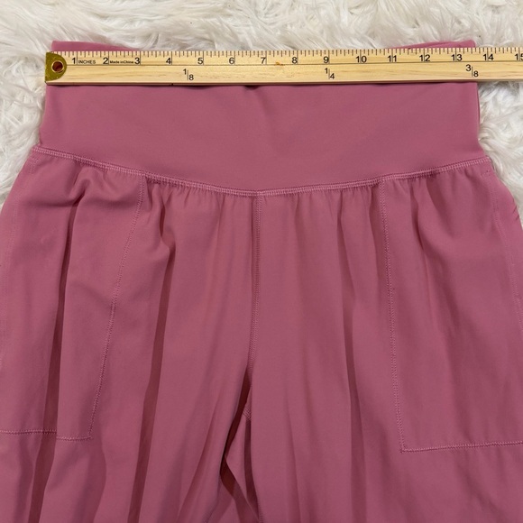 Athleta Salutation Jogger Powervita High Rise Medium Petite - Picture 13 of 14